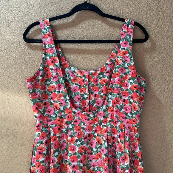 Au la la Design Emmy Midi Dress. Size 8 - Picture 9 of 12